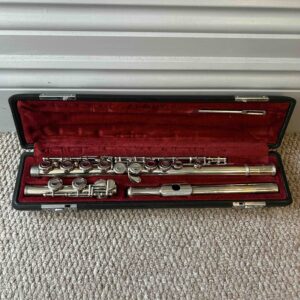 Yamaha YLF211N Flute